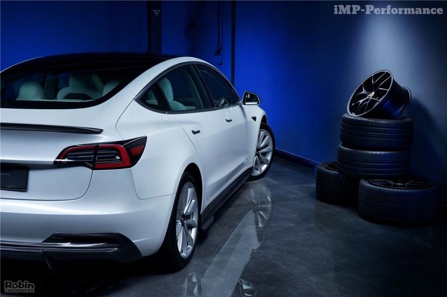  Tesla Model 3 by iMP Performance 2020 года  (фото 9 из 11)